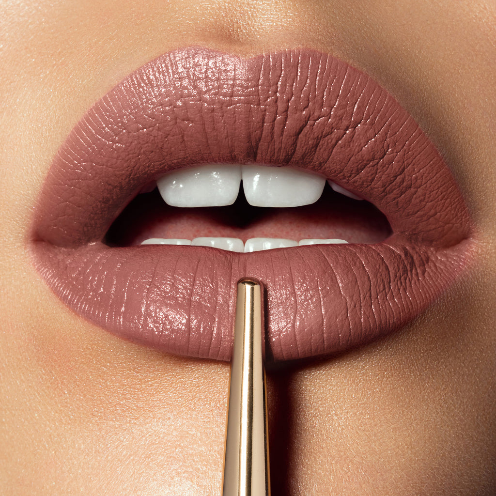 Помада Hourglass Confession Ultra Slim Lipstick - Shopping TEMA