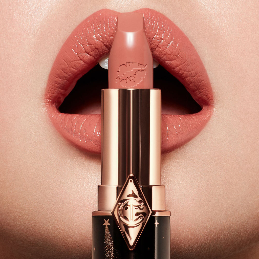 Помада Charlotte Tilbury Hot Lips Lipstick 2 - Shopping TEMA