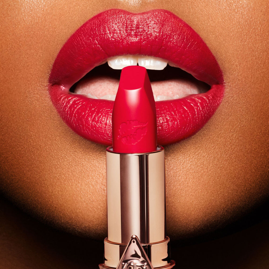 Помада Charlotte Tilbury Hot Lips Lipstick 2 - Shopping TEMA