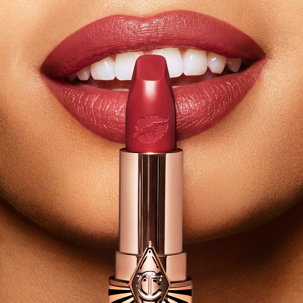 Помада Charlotte Tilbury Hot Lips Lipstick 2 - Shopping TEMA