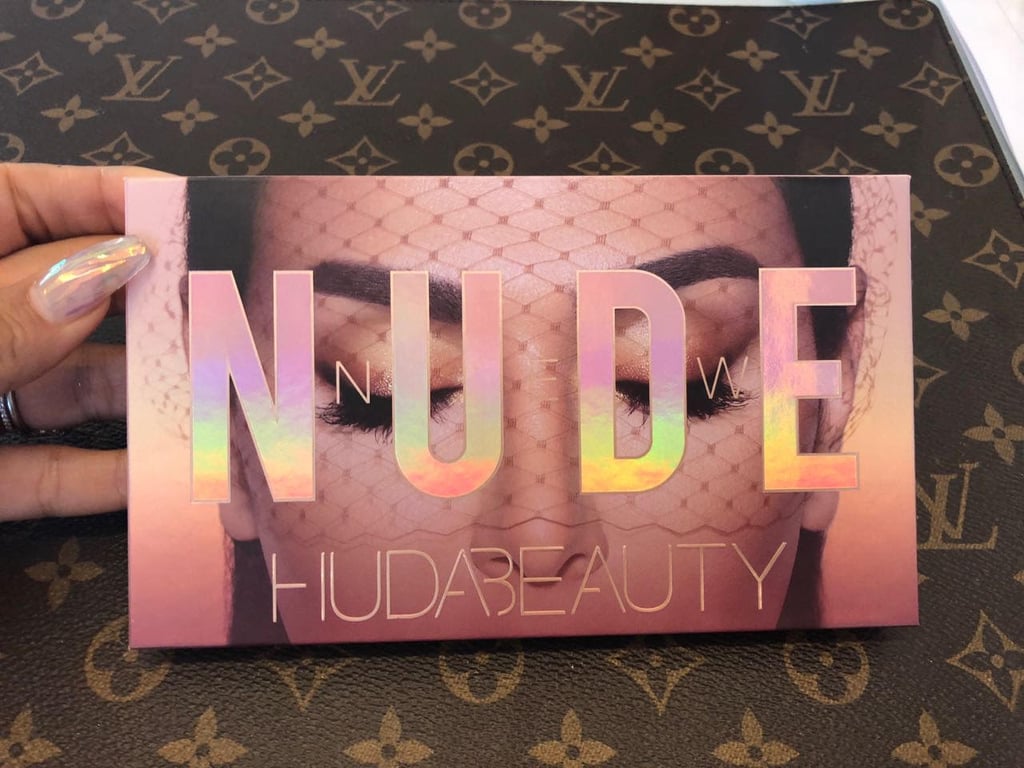 Палетка теней для век Huda Beauty New Nude Eyeshadow Palette - Shopping TEMA